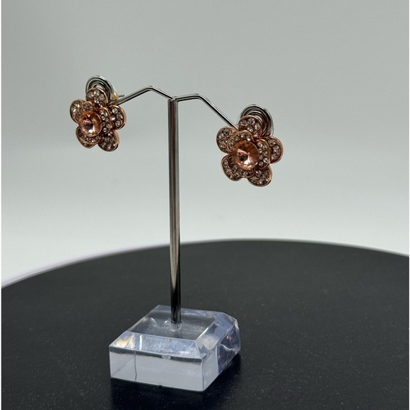 Rose Gold Crystal Flower Post Earrings Made With Swarovski Crystals - Picture 4 of 16